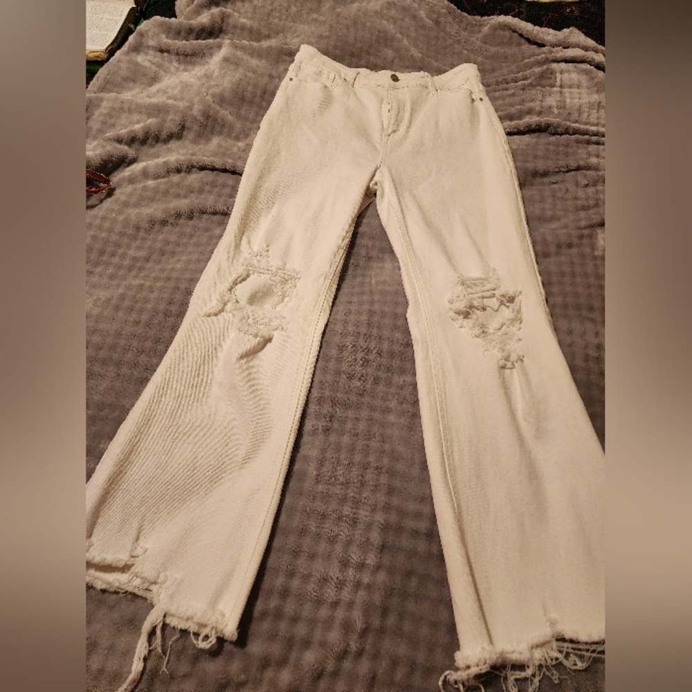 Risen Jeans